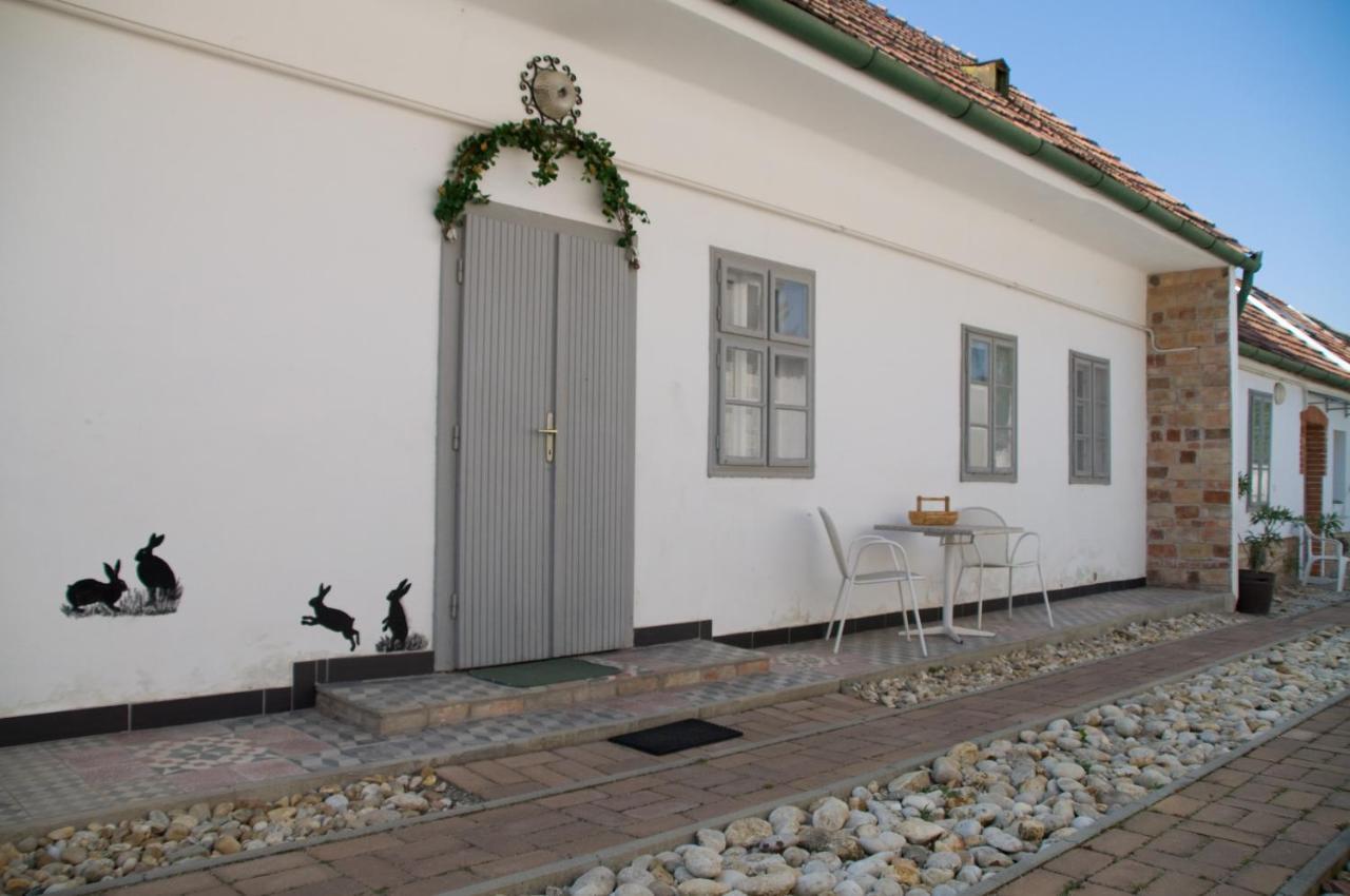 Appartamento Notas Tuecsoek Vendeghaz Agyagosszergény Esterno foto